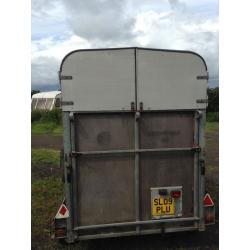 Hunter 505 Horse Trailer for Sale