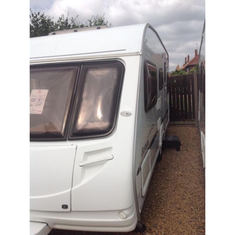 Sterling Europa 500 2006 5 berth double dinet