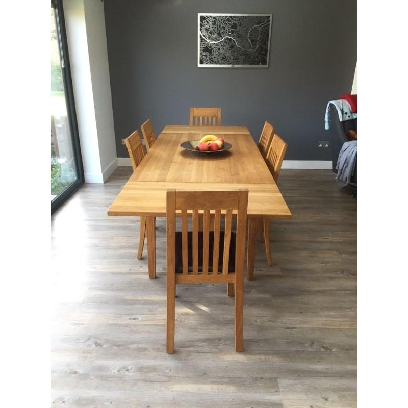 Dining room table & chairs 6 seater
