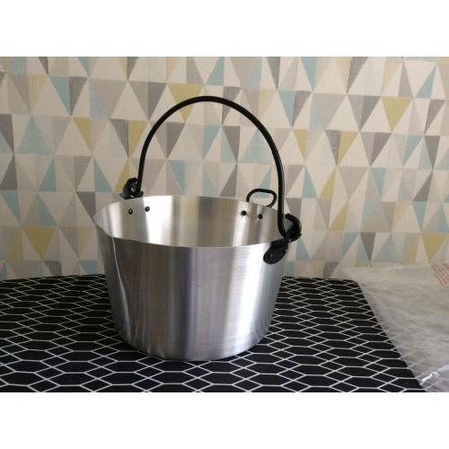 Preserving pan