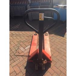 Pallet/Pump Truck