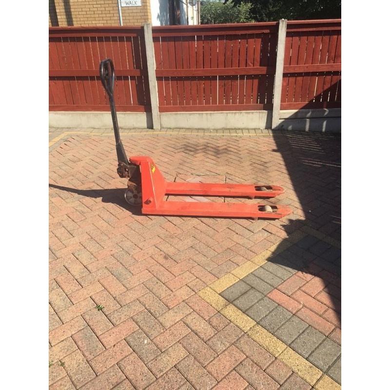 Pallet/Pump Truck