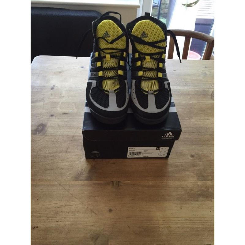 Adidas Boxfit.3 size 10.5