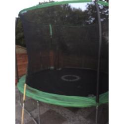 Trampoline 12ft with enclosure and underneath light when jump on