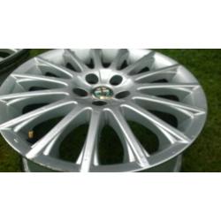 Alfa Romeo 16" Alloy Wheel