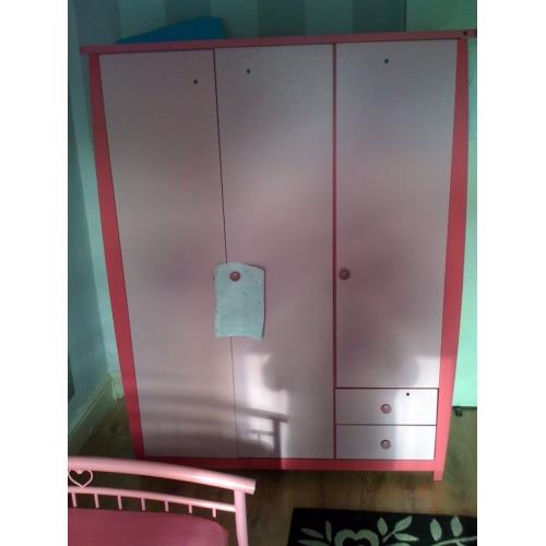 3 DOORS PINK WARDROBE