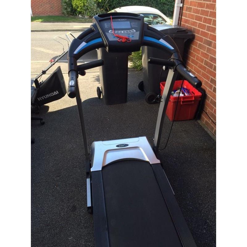 Roger black gold medal treadmill