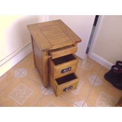 Small solid Wood Cabinet