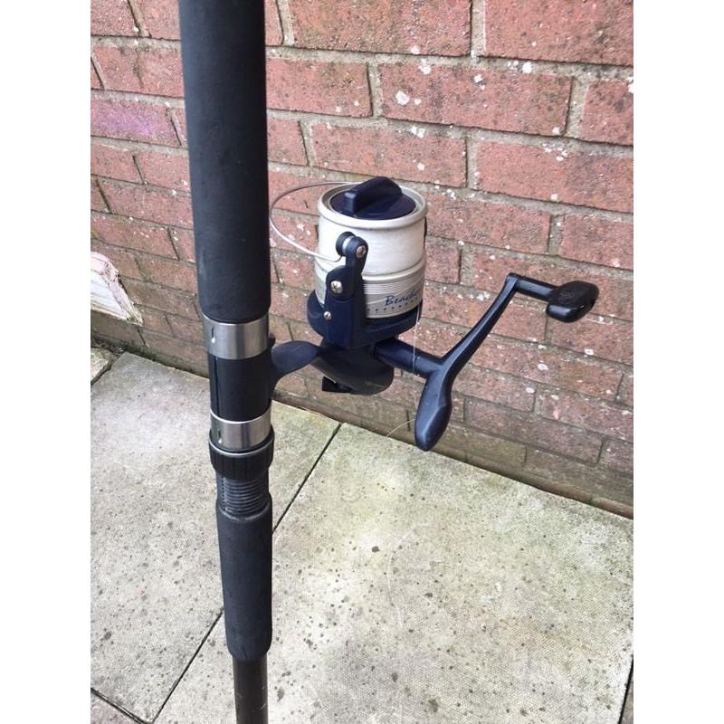 Beach caster and reel