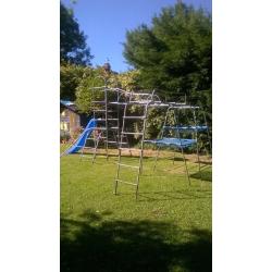 TP metal climbing frame
