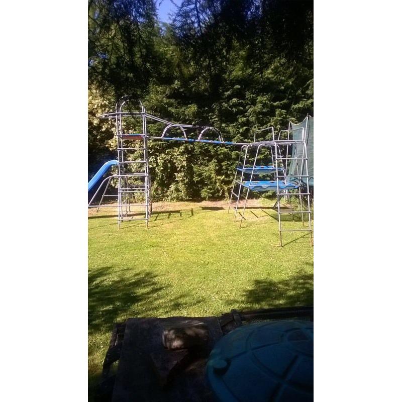 TP metal climbing frame
