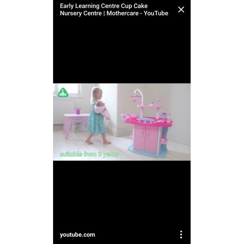 Cup cake baby changing station