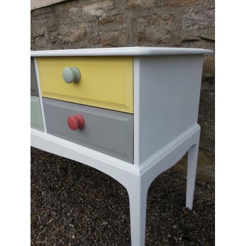 Sideboard/Drawer Unit