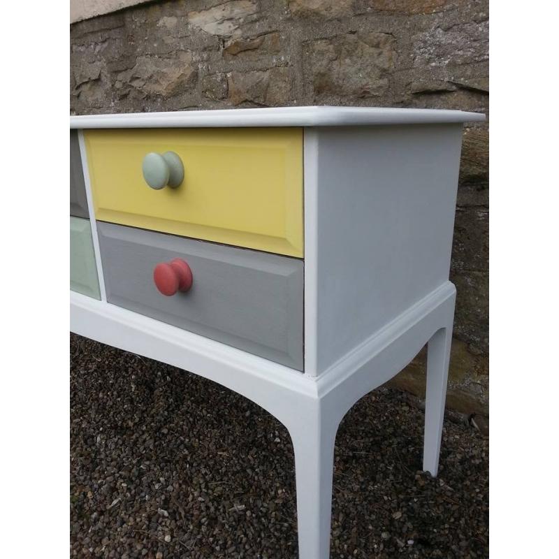 Sideboard/Drawer Unit
