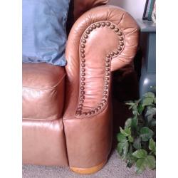 Vintage 'Saddle' leather suite