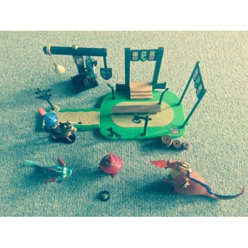 Mike the Knight full set, great condition