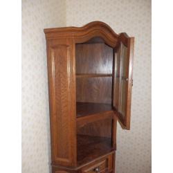 Oak Corner Cupboard