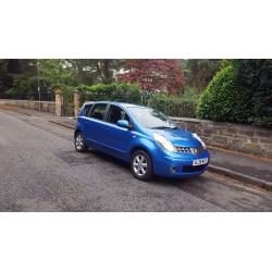 Immaculate, low mileage & extras including blue tooth,electric windows and spacious seating.