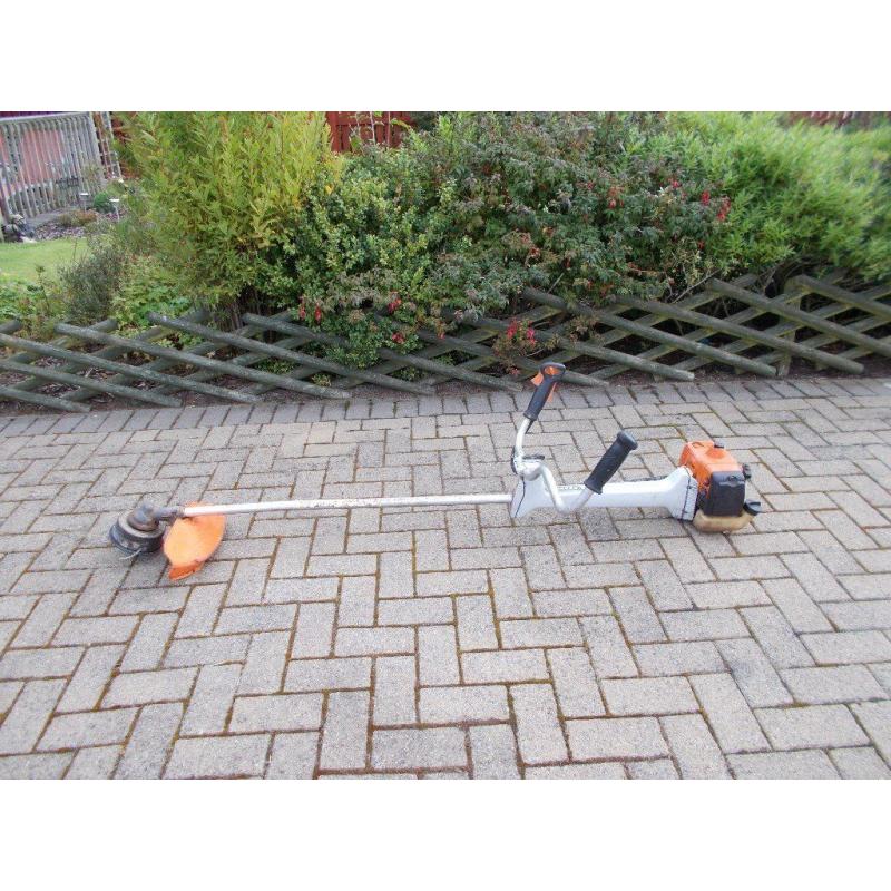 STIHL FS 400 PETROL STRIMMER