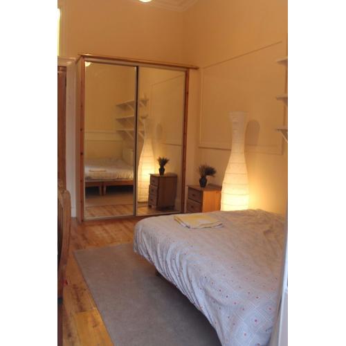 STUDENTS – city center – Lovely Double Rooms available now!