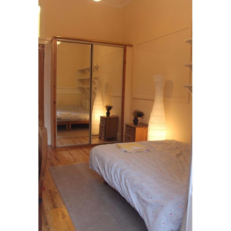 STUDENTS – city center – Lovely Double Rooms available now!