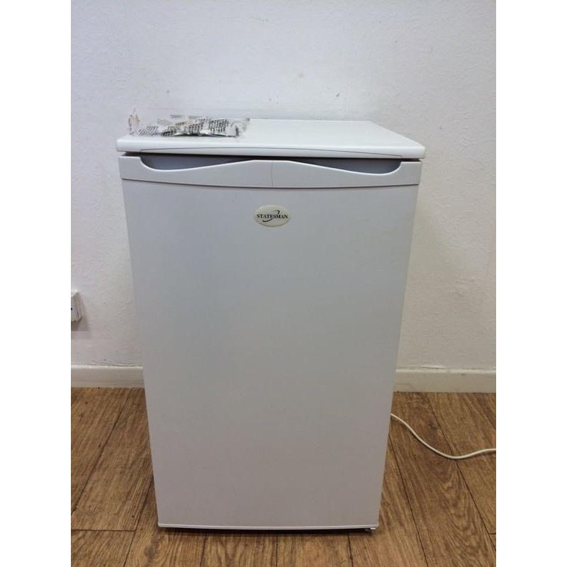 Statesman fridge with freezer box*as new*