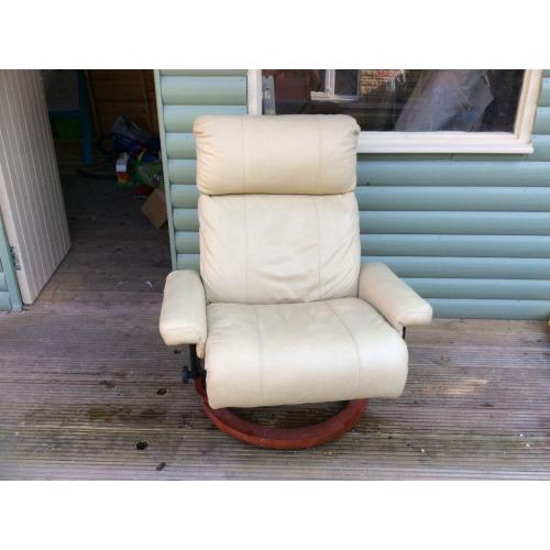 Cream leather swirl recliner