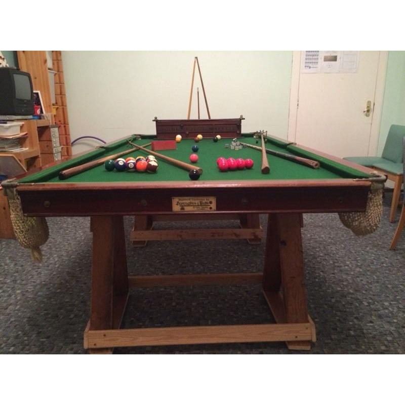 Snooker/Pool Table 6'9"x3'4"