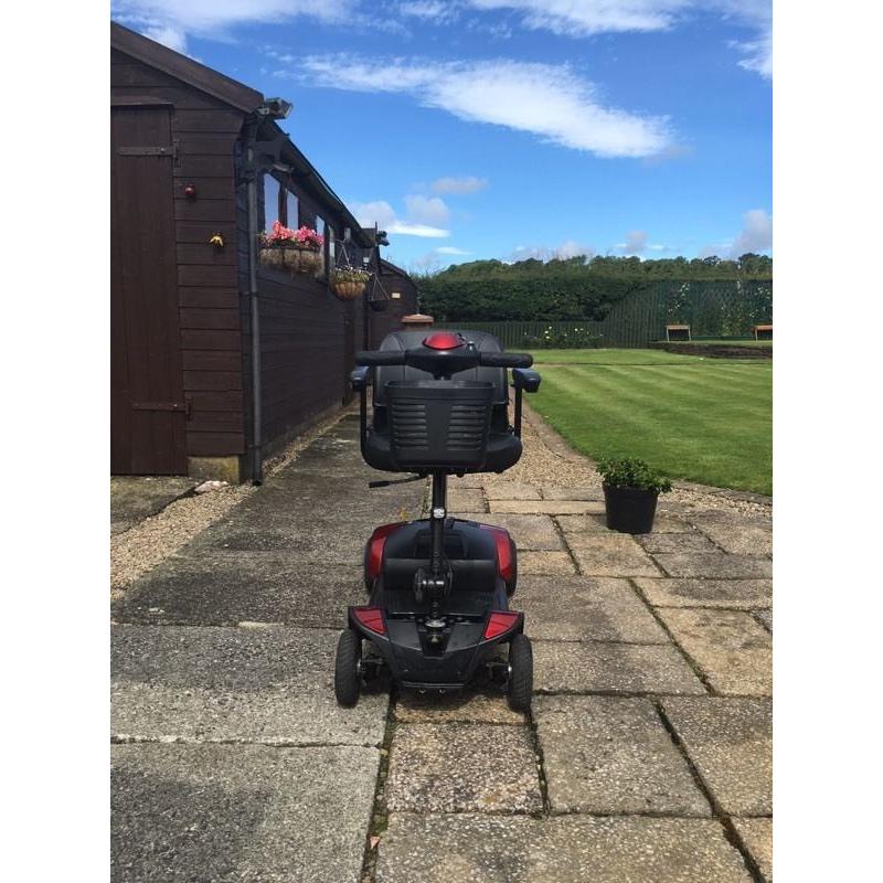 Pride Go Go 'Elite Traveller 4' Boot Scooter
