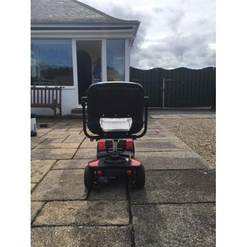 Pride Go Go 'Elite Traveller 4' Boot Scooter