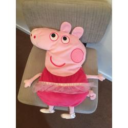Peppa Pig pyjama case / toy