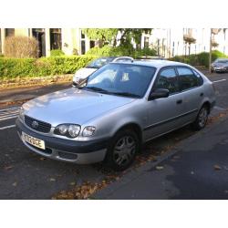 Toyota Corolla (2001), very low miles, great condition, 1 year MOT