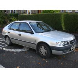 Toyota Corolla (2001), very low miles, great condition, 1 year MOT