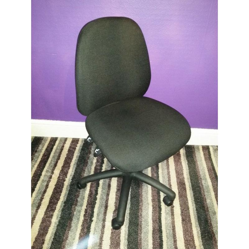 42 swivel chairs