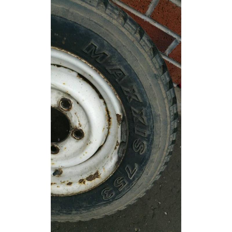 Landrover defender wheels