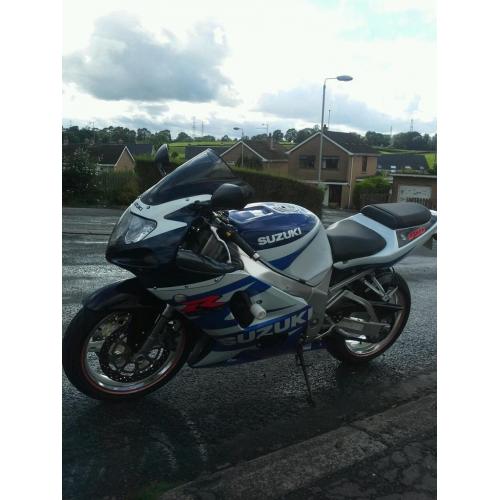Suzuki gsxr 750