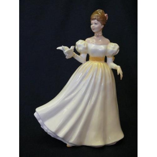 Royal Doulton Figurine - Royal Doulton Kathleen HN 3609
