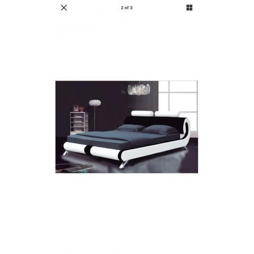 Kingsize bed