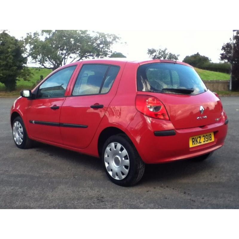 *!*LOW MILES*!* 2006 Renault Clio 1.2 16v Authentique **FULL YEARS MOT** **ONE OWNER FROM 2010**