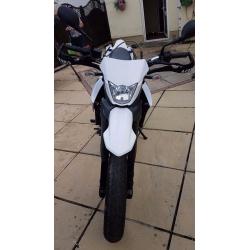YAMAHA XT 660 X SUPERMOTO