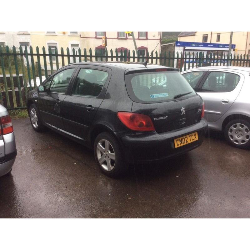 2002 Peugeot 307 1.6 GLX-2 owners-March 2017 mot-service history-great value
