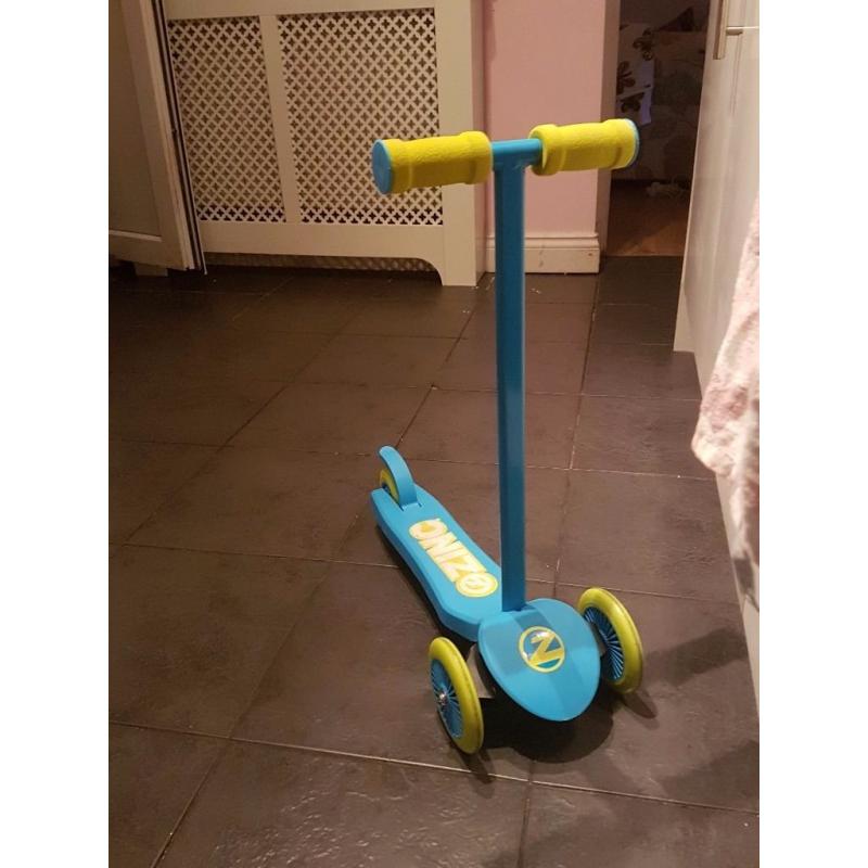 Childs scooter