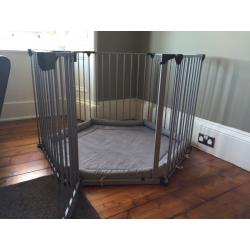 BABYDAN HEXAGONAL PLAYPEN / ROOM DIVIDER AND TENT