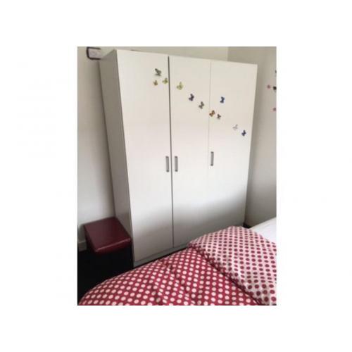 Room on rent