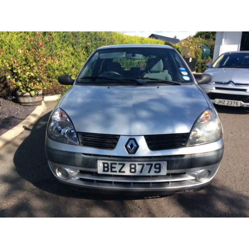 2005 Renault Clio full years mot 96000 miles fully serviced other cheap cars available