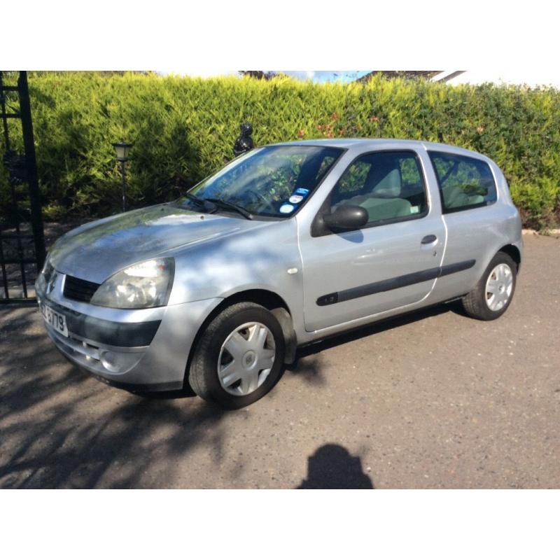 2005 Renault Clio full years mot 96000 miles fully serviced other cheap cars available
