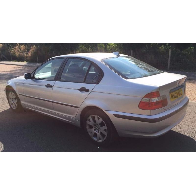 BMW 316 SE 2002 ( m sport design ) saloon LOW MILES 84k from new 12 mths mot, lovely car for age !
