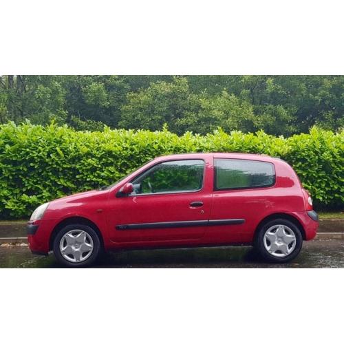 Renault Clio 1.1, 74000 Miles, July MOT
