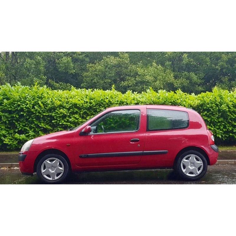Renault Clio 1.1, 74000 Miles, July MOT