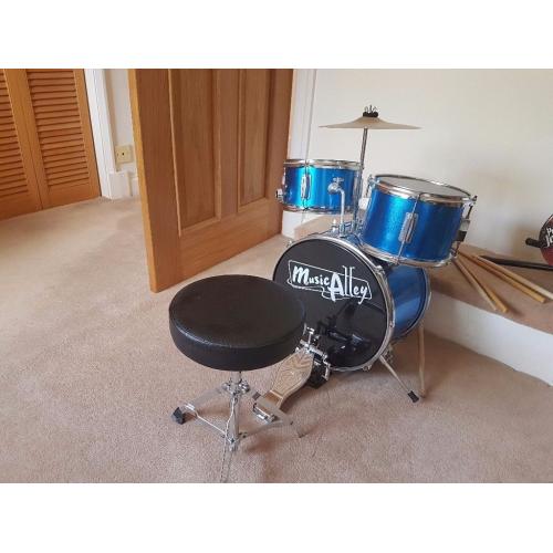 Kids 4 piece drum kit plus stool